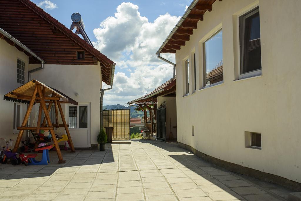 Hotel Casa Iancu à Jina Extérieur photo